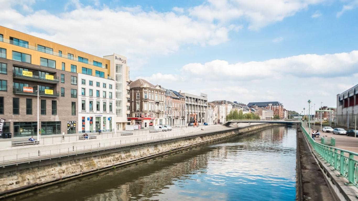 Charleroi Youth Hostel