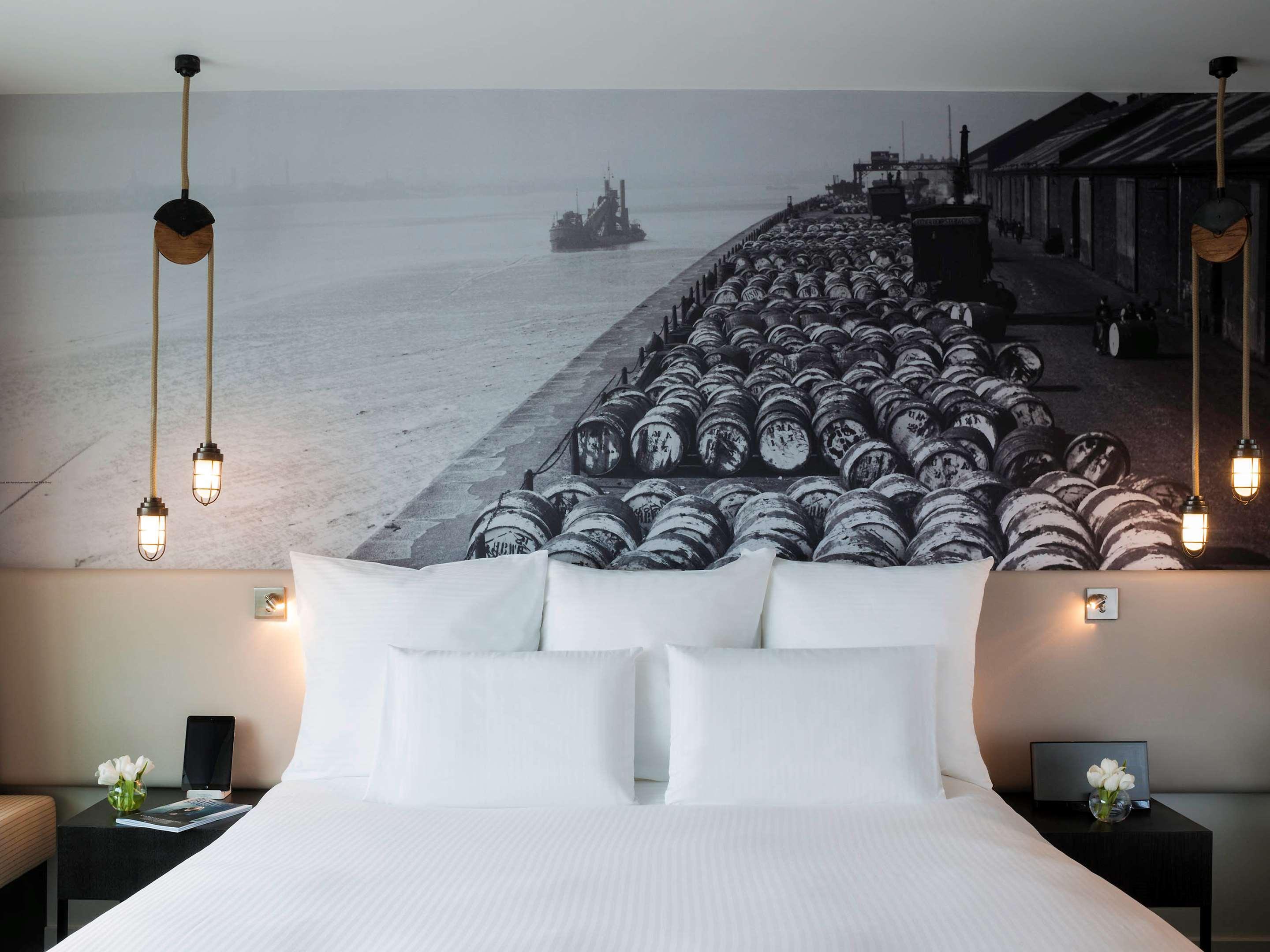 Almohada 2025 hotelera liverpool