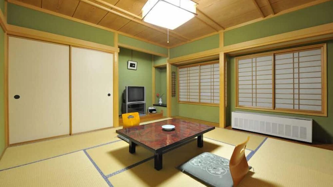 Nakayasu Ryokan