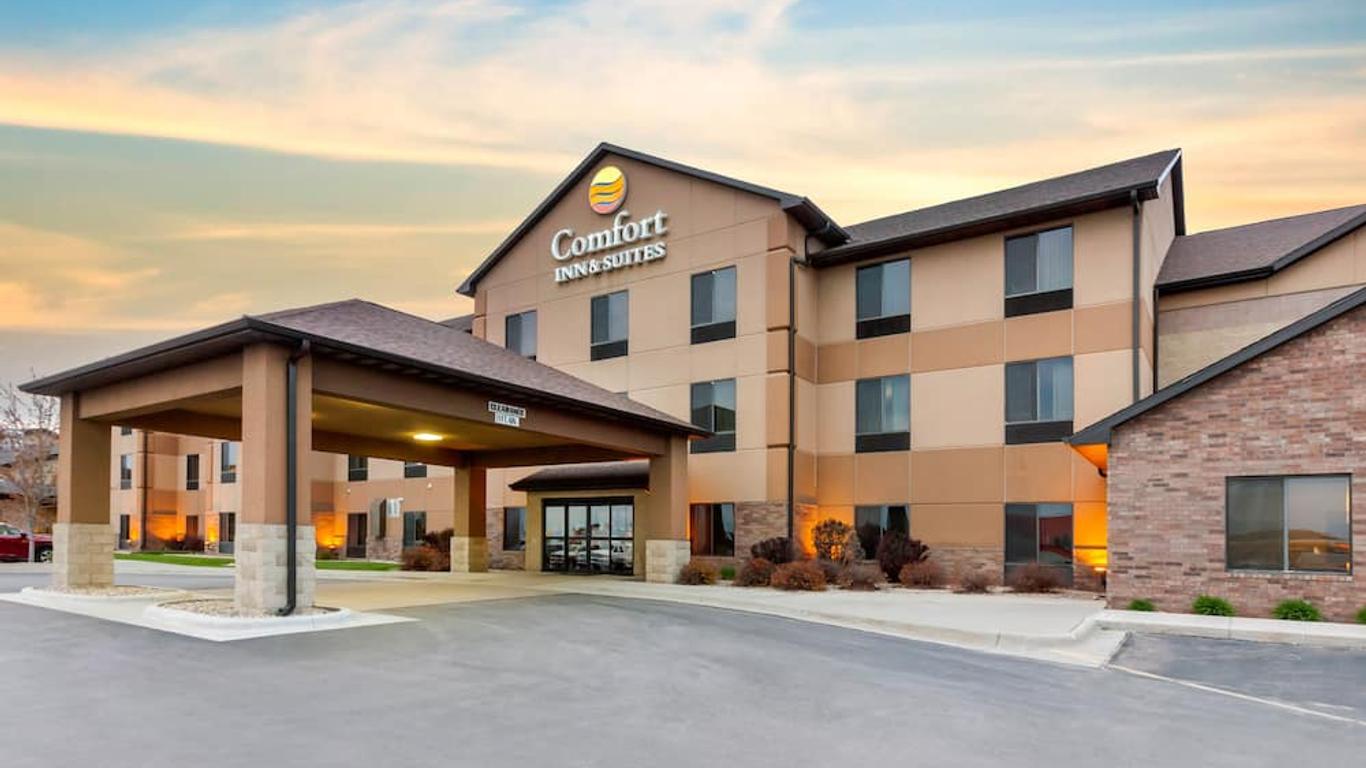 Comfort Inn & Suites